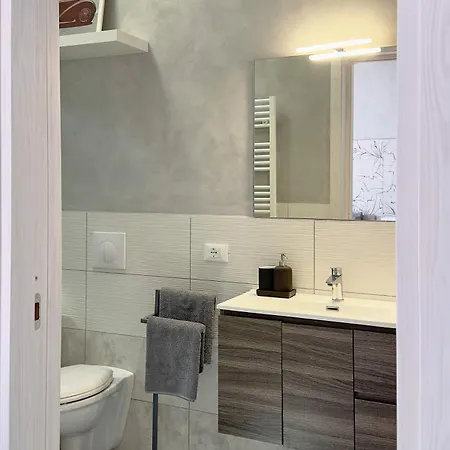 Apartamento Duck Palace 2 *